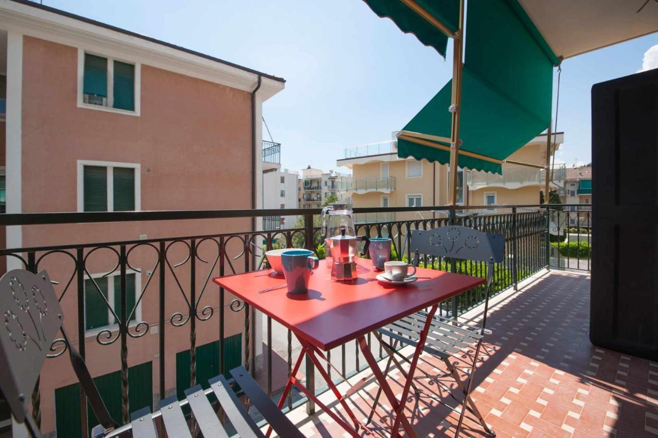 Cipriani 5 Rivieraholiday Pietra Ligure Kültér fotó