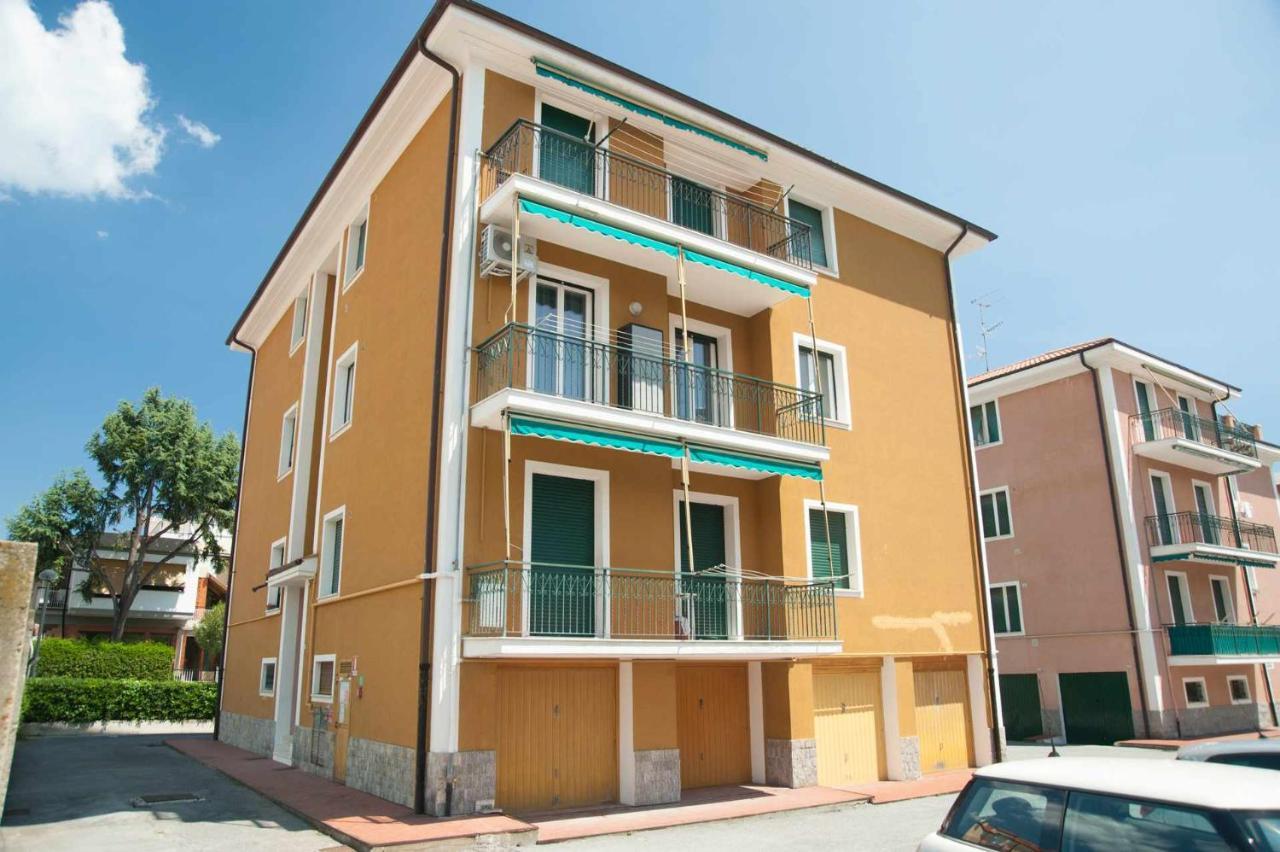 Cipriani 5 Rivieraholiday Pietra Ligure Kültér fotó