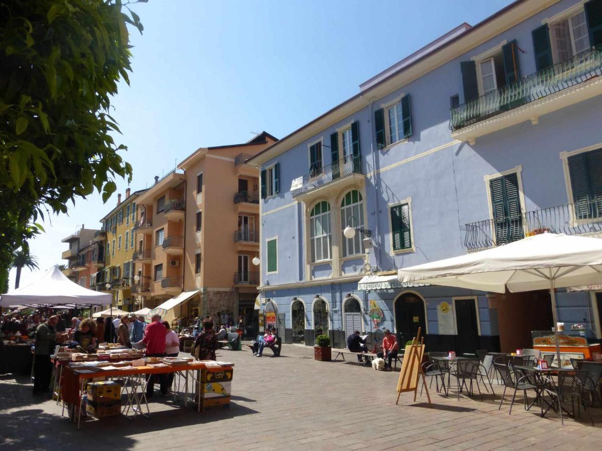 Cipriani 5 Rivieraholiday Pietra Ligure Kültér fotó