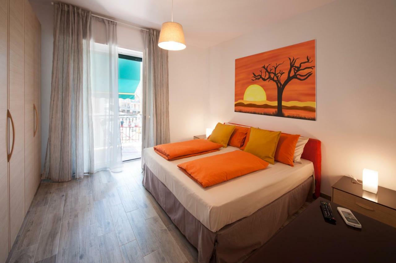Cipriani 5 Rivieraholiday Pietra Ligure Kültér fotó